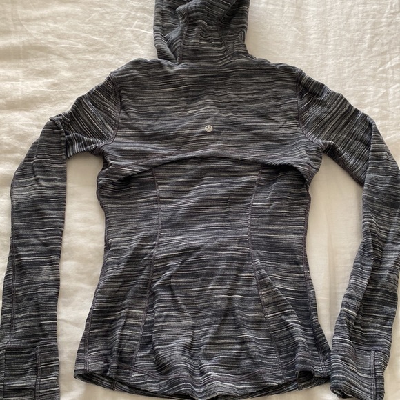 Lululemon Hooded Define Jacket - Picture 5 of 6